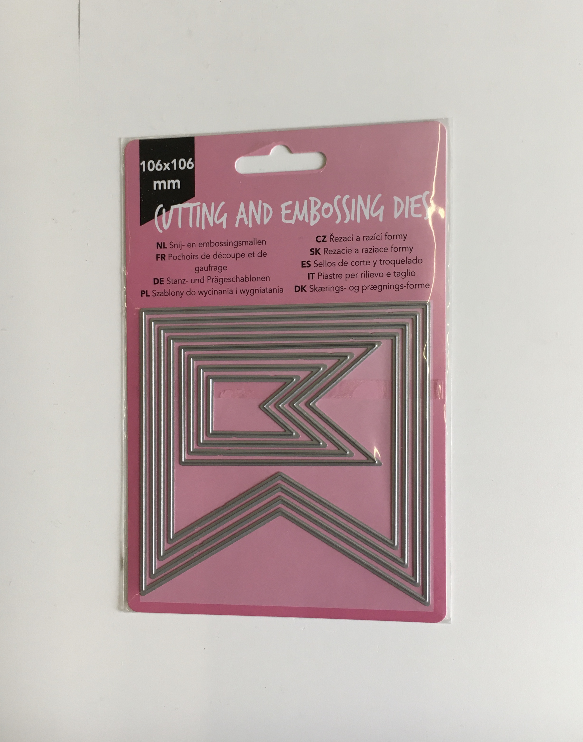 Vyrezávacia šablóna Love2, Vlajky 8ks