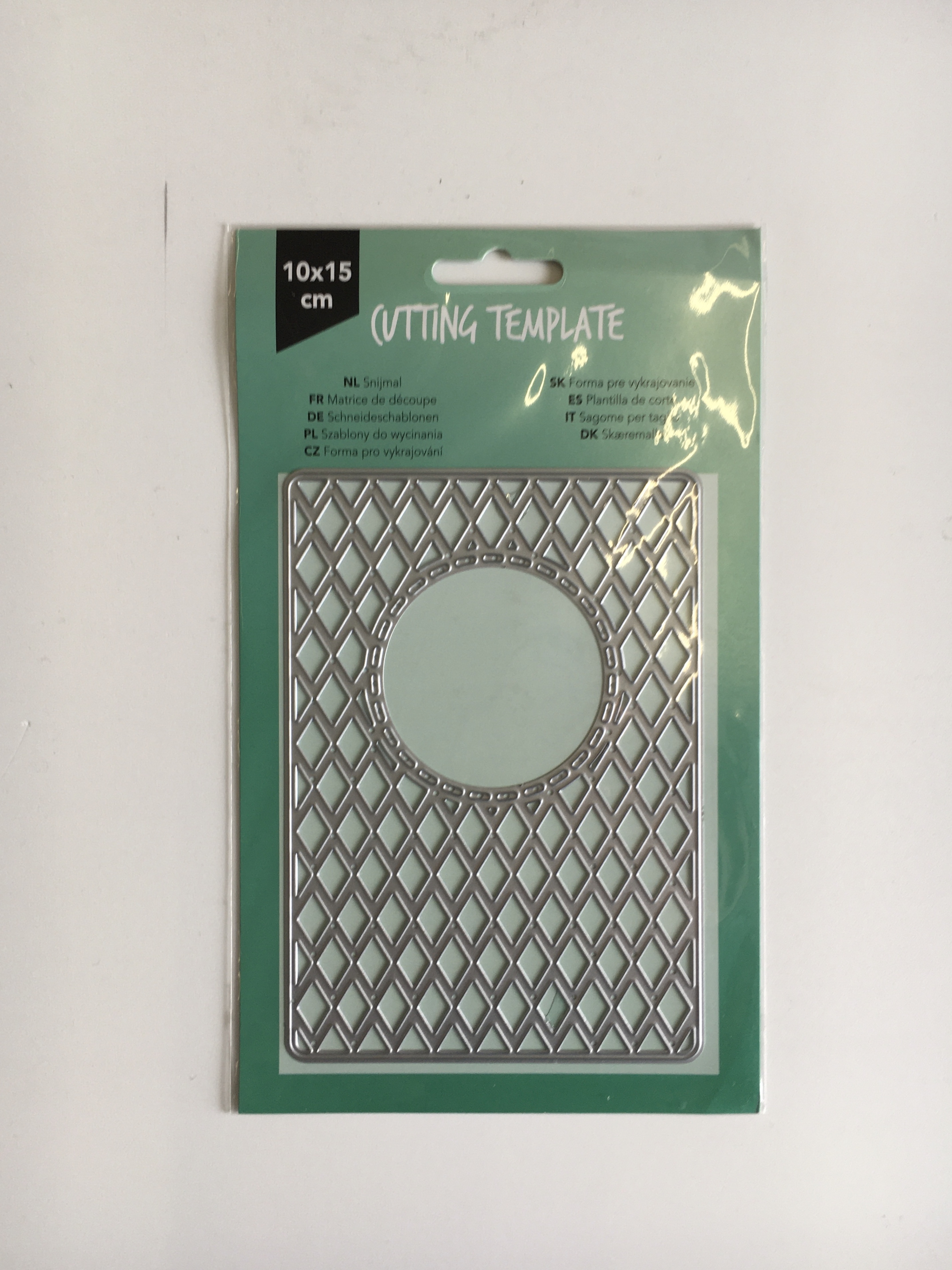 Vyrezávacia šablóna Cutting, Mriežka s otvorom