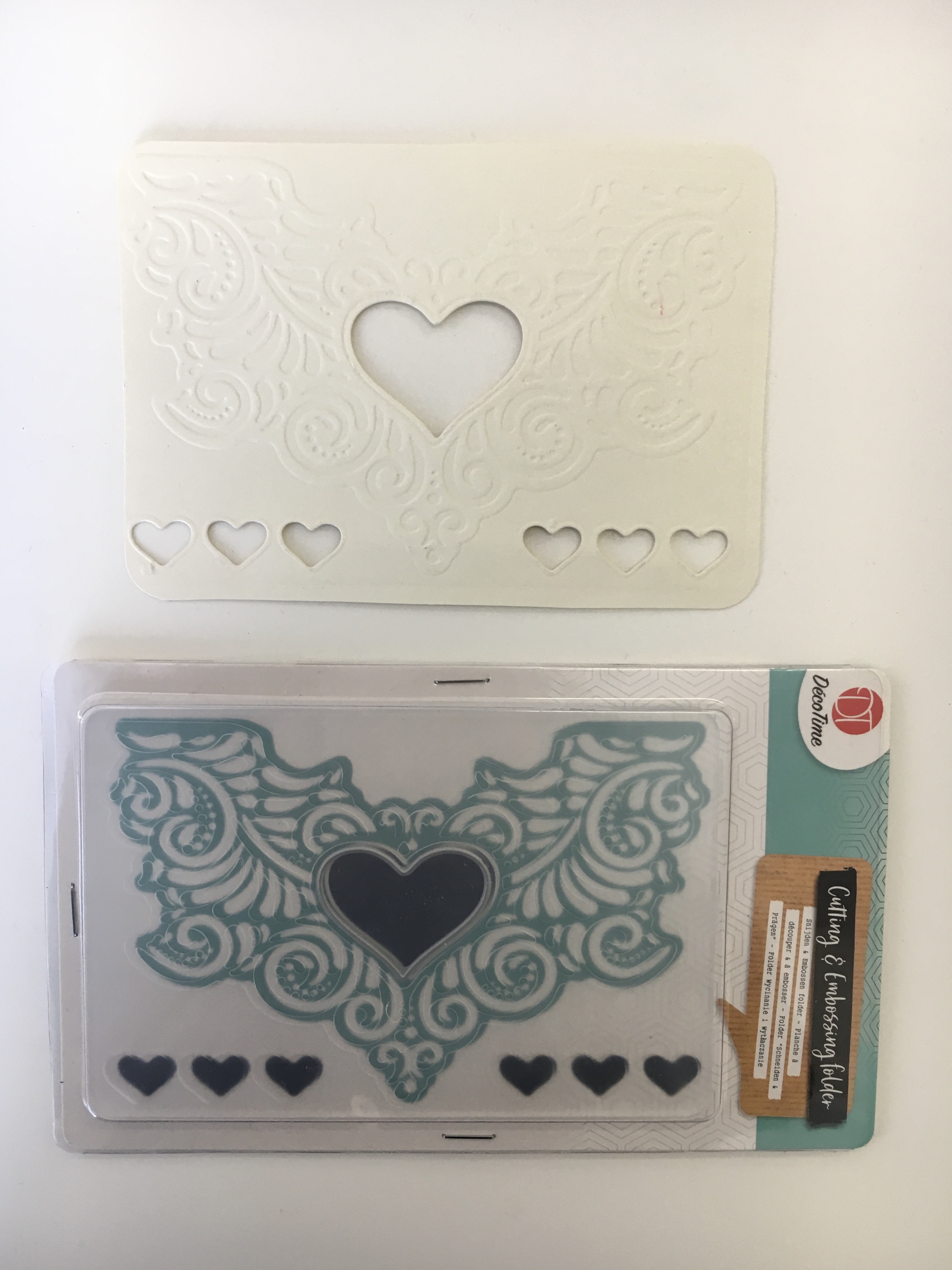 Embosovacia kapsa s vyrezávacou šablónou, DecoTime,  Srdce s krajkou